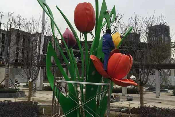 豐富的項目經(jīng)驗(yàn)，基礎(chǔ)夯實(shí)、勇于創(chuàng)新